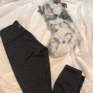 Lululemon grey/black leggings